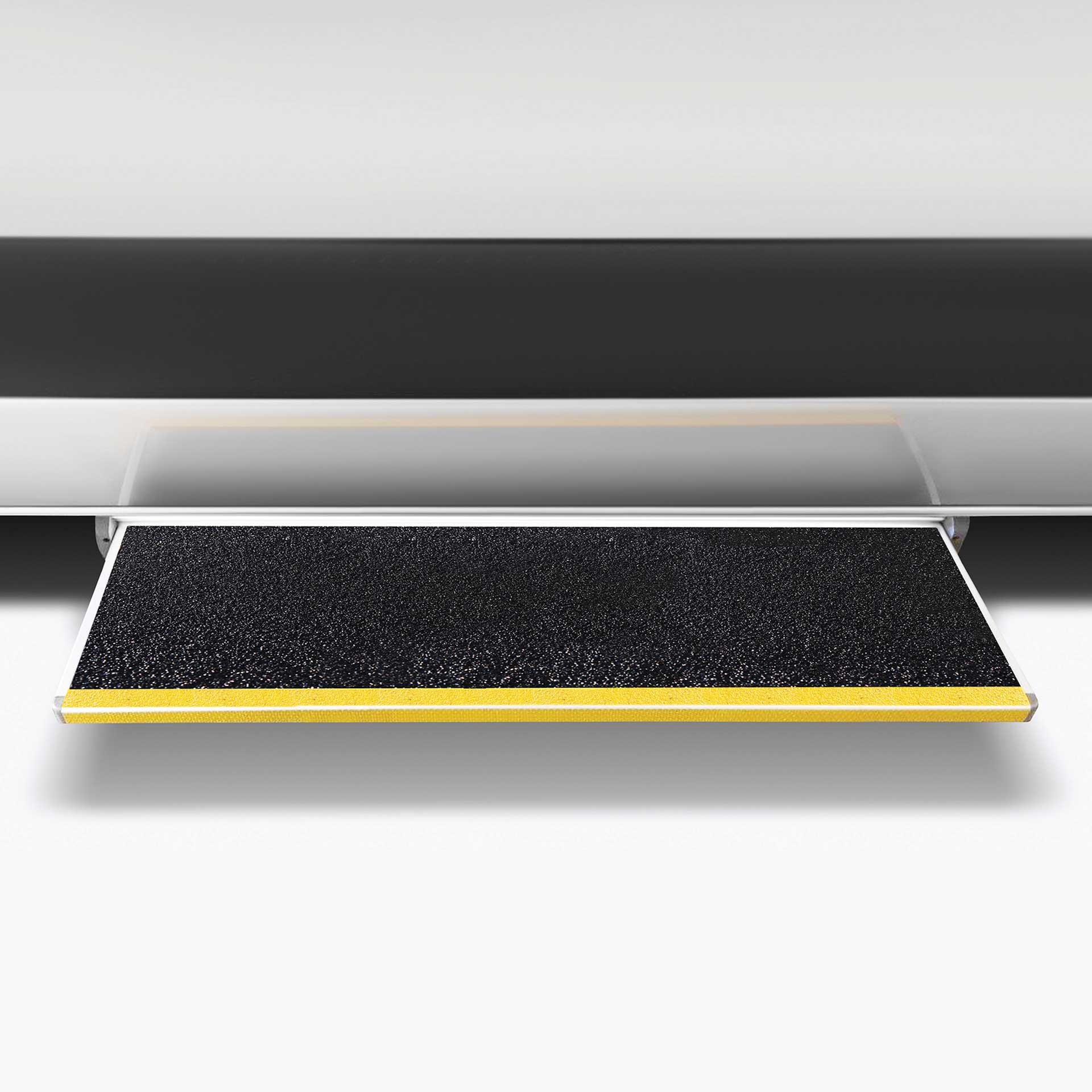 Serie E1 | Seitliche elektrische Kassettenstufe, 600mm - Uni/Transit 14-/Trafic 14-/Sprinter 18-