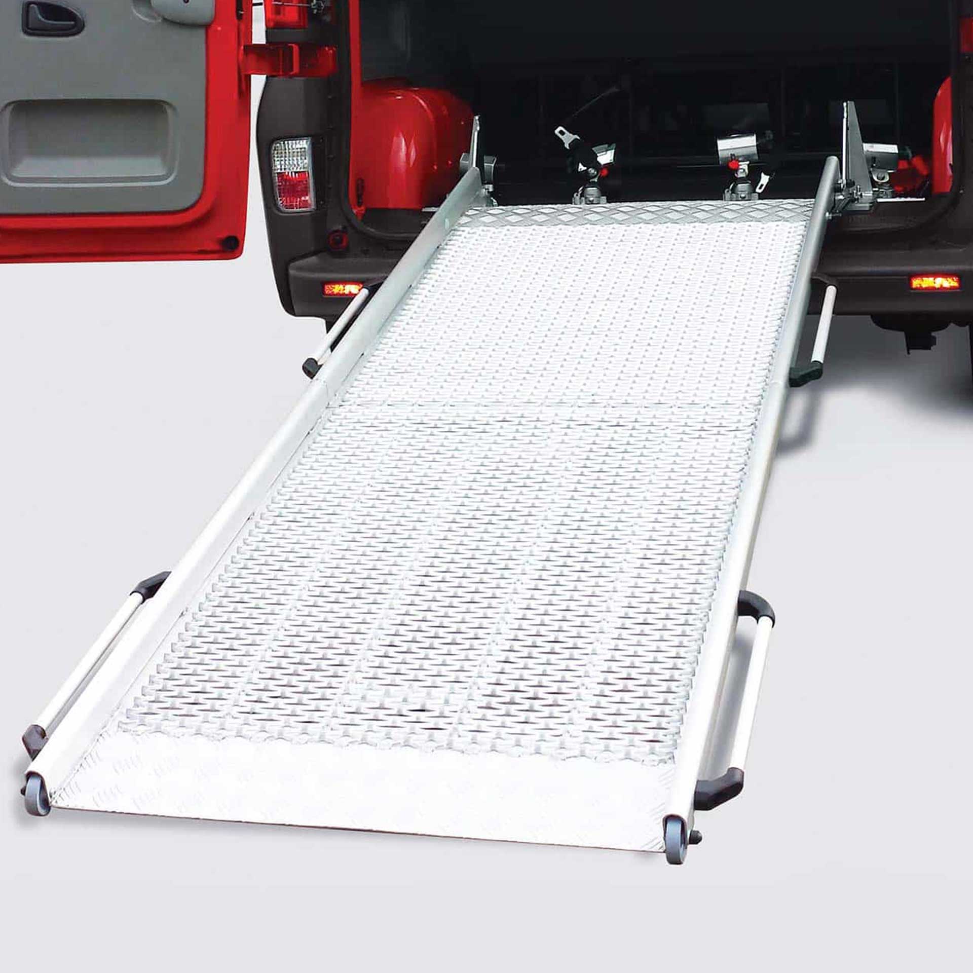 Rollstuhlrampe mit Gasdruckdämpfer für Transporter, Kleinbusse, Festmontierte Rampe von AlphaDynamik Rollstuhlrampe mit Gasdruckdämpfer für Transporter, Kleinbusse, Festmontierte Rampe von AlphaDynamik